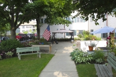 056Elmwood