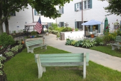 057Elmwood